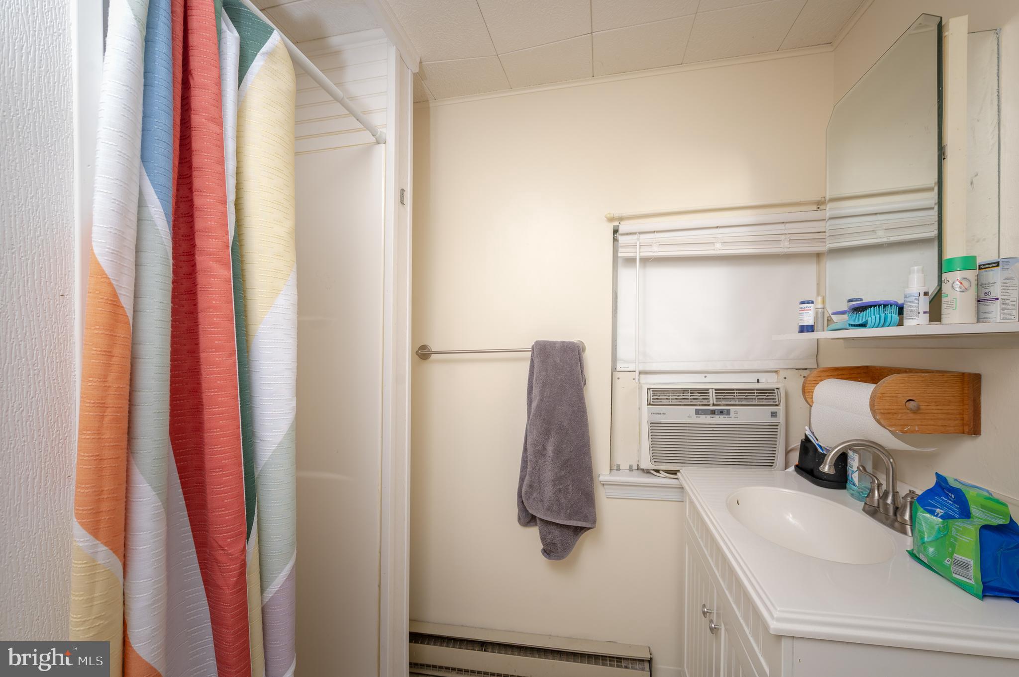 701 North Duke Street Lancaster, PA 17602 - Photo 49 of 51 Unit 3 - Bathroom