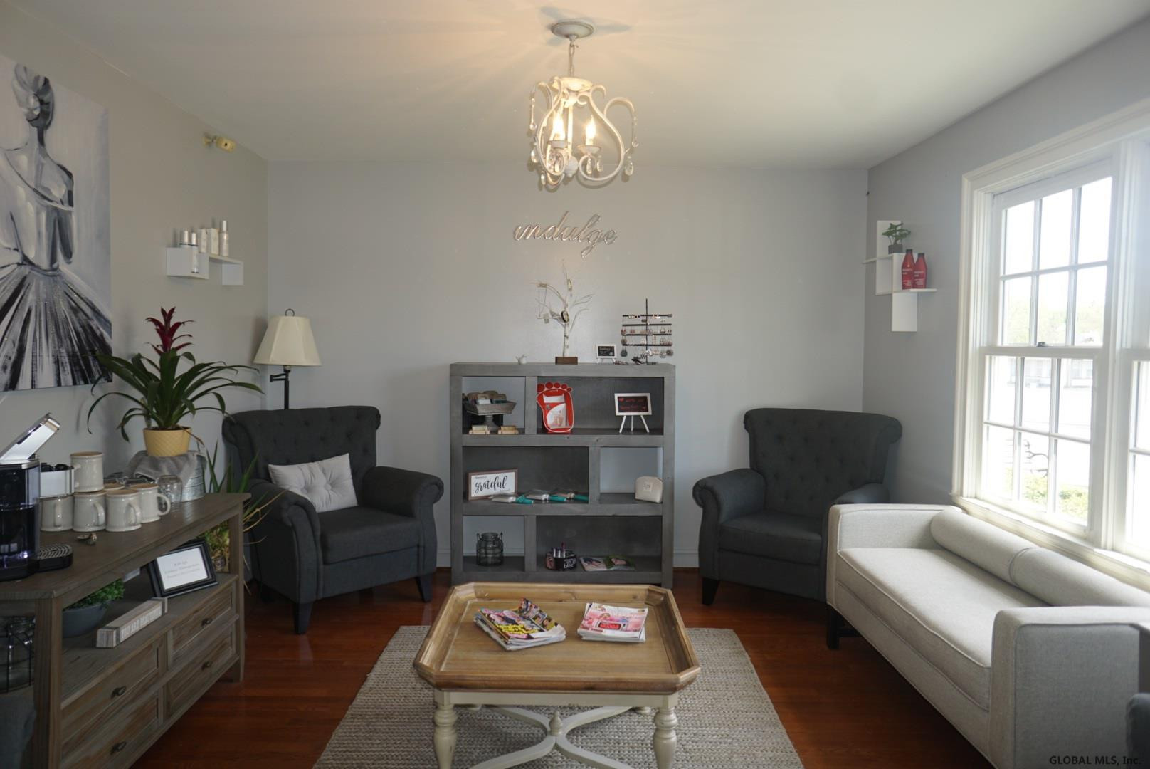 421 Troy Schenectady Road Colonie, NY 12110 - Photo 14 of 17 Photo 14