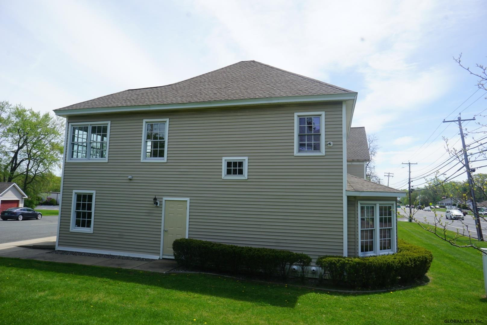 421 Troy Schenectady Road Colonie, NY 12110 - Photo 7 of 17 Photo 7