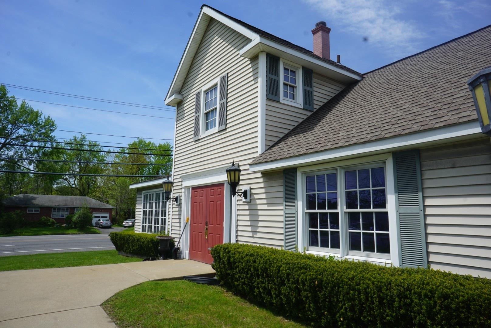 421 Troy Schenectady Road Colonie, NY 12110 - Photo 10 of 17 Photo 10