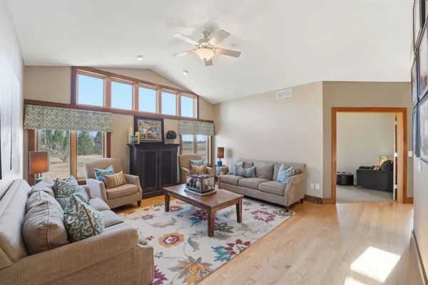 $925,000 | 74540 213th Street, Dassel, MN 55325