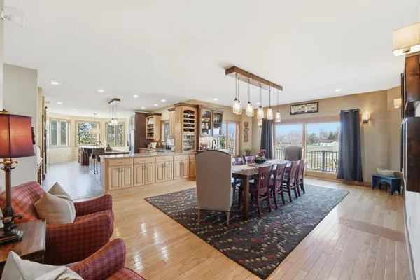 $925,000 | 74540 213th Street, Dassel, MN 55325