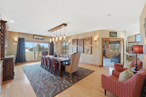 $925,000 | 74540 213th Street, Dassel, MN 55325