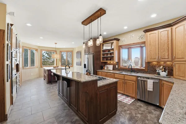 $925,000 | 74540 213th Street, Dassel, MN 55325