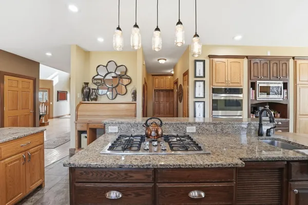 $925,000 | 74540 213th Street, Dassel, MN 55325
