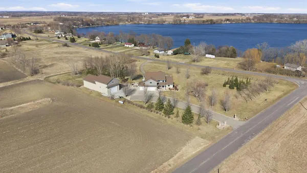 $925,000 | 74540 213th Street, Dassel, MN 55325