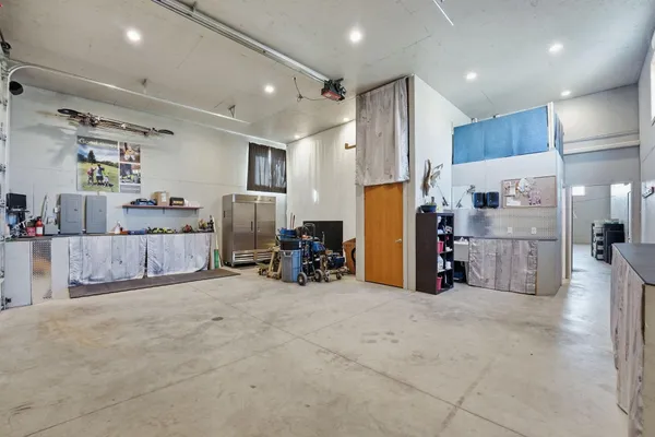 $925,000 | 74540 213th Street, Dassel, MN 55325