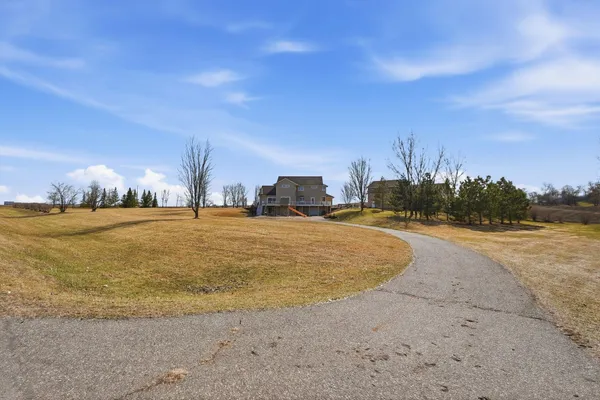 $925,000 | 74540 213th Street, Dassel, MN 55325