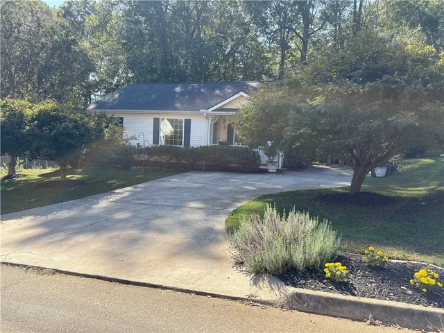 $240,000 | 714 North Ashton Drive, Liberty, SC 29657
