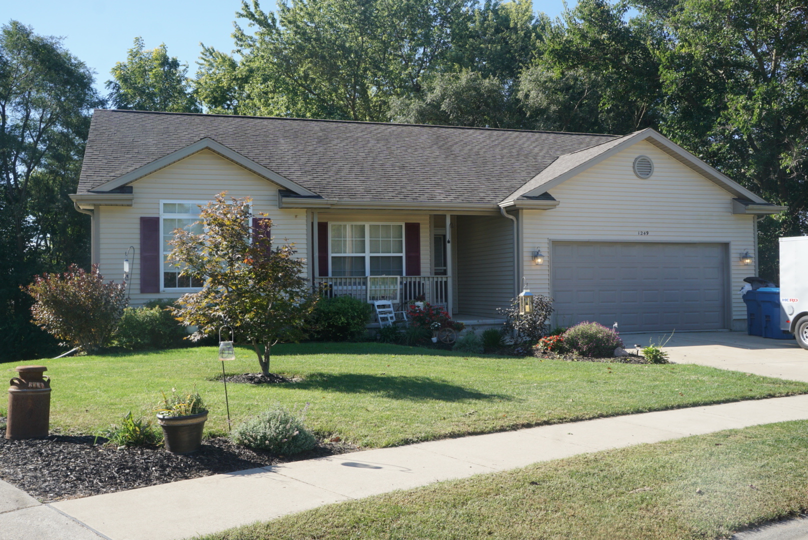 1249 Robin Road Dixon, IL 61021 - Photo 1 of 17 Gallery Image 1