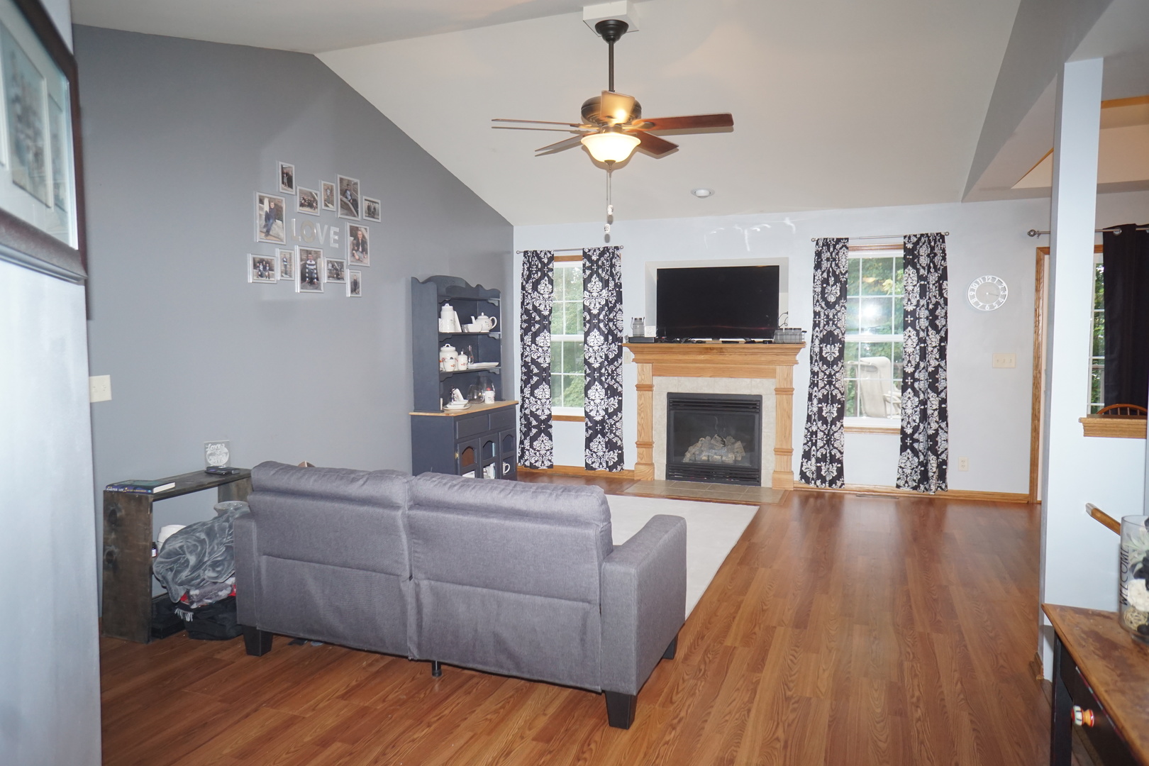1249 Robin Road Dixon, IL 61021 - Photo 2 of 17 Gallery Image 2