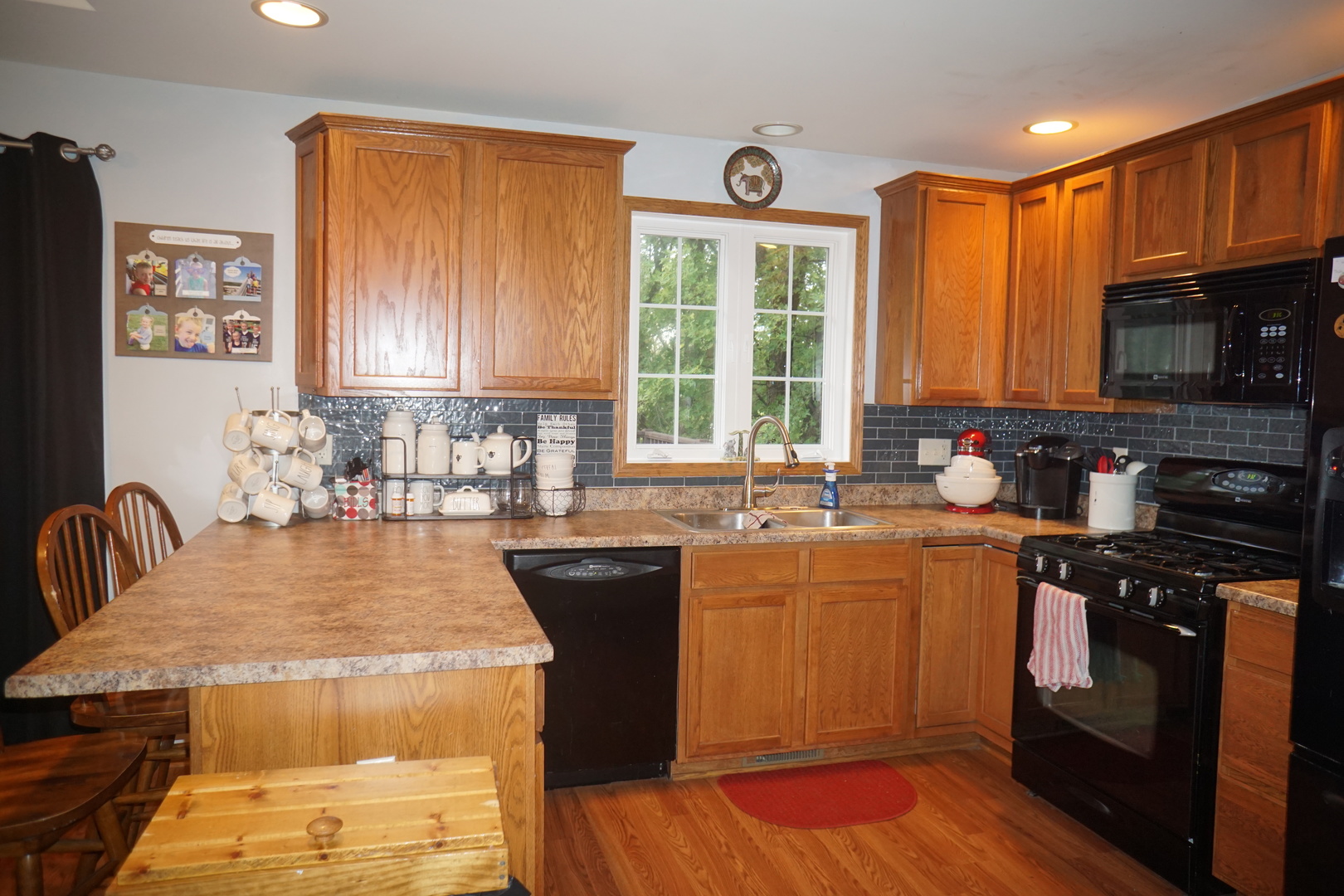 1249 Robin Road Dixon, IL 61021 - Photo 6 of 17 Gallery Image 6