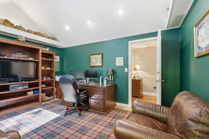 75 Green Hill Road Kinnelon, NJ 07405 - Photo 27 of 48
