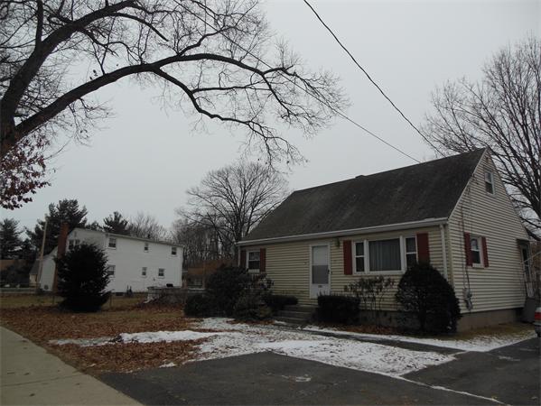 261 Morgan Road West Springfield, MA 01089 - Photo 3 of 22