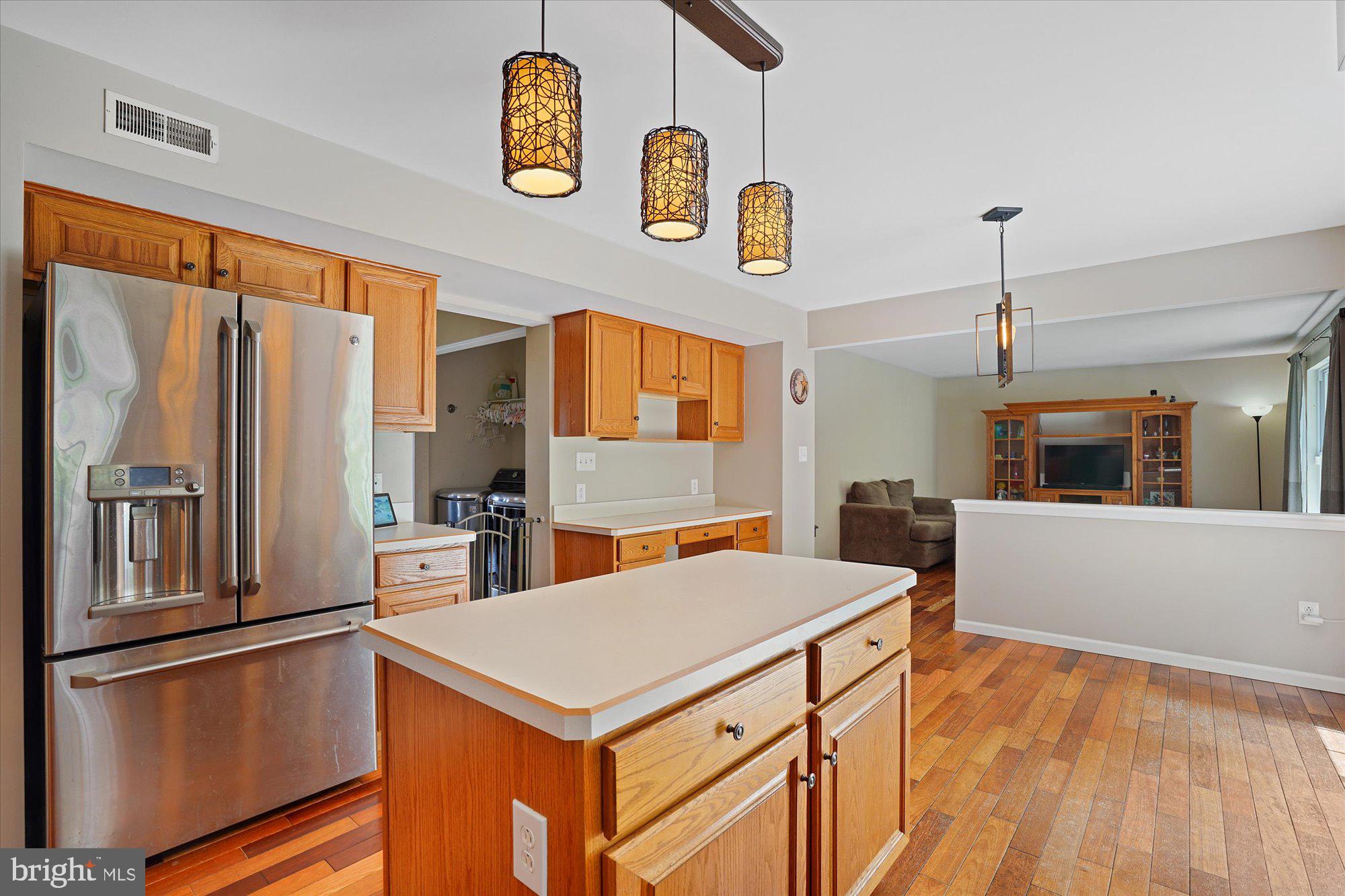 3312 Regency Drive Sinking Spring, PA 19608 - Photo 10 of 29 Kitchen