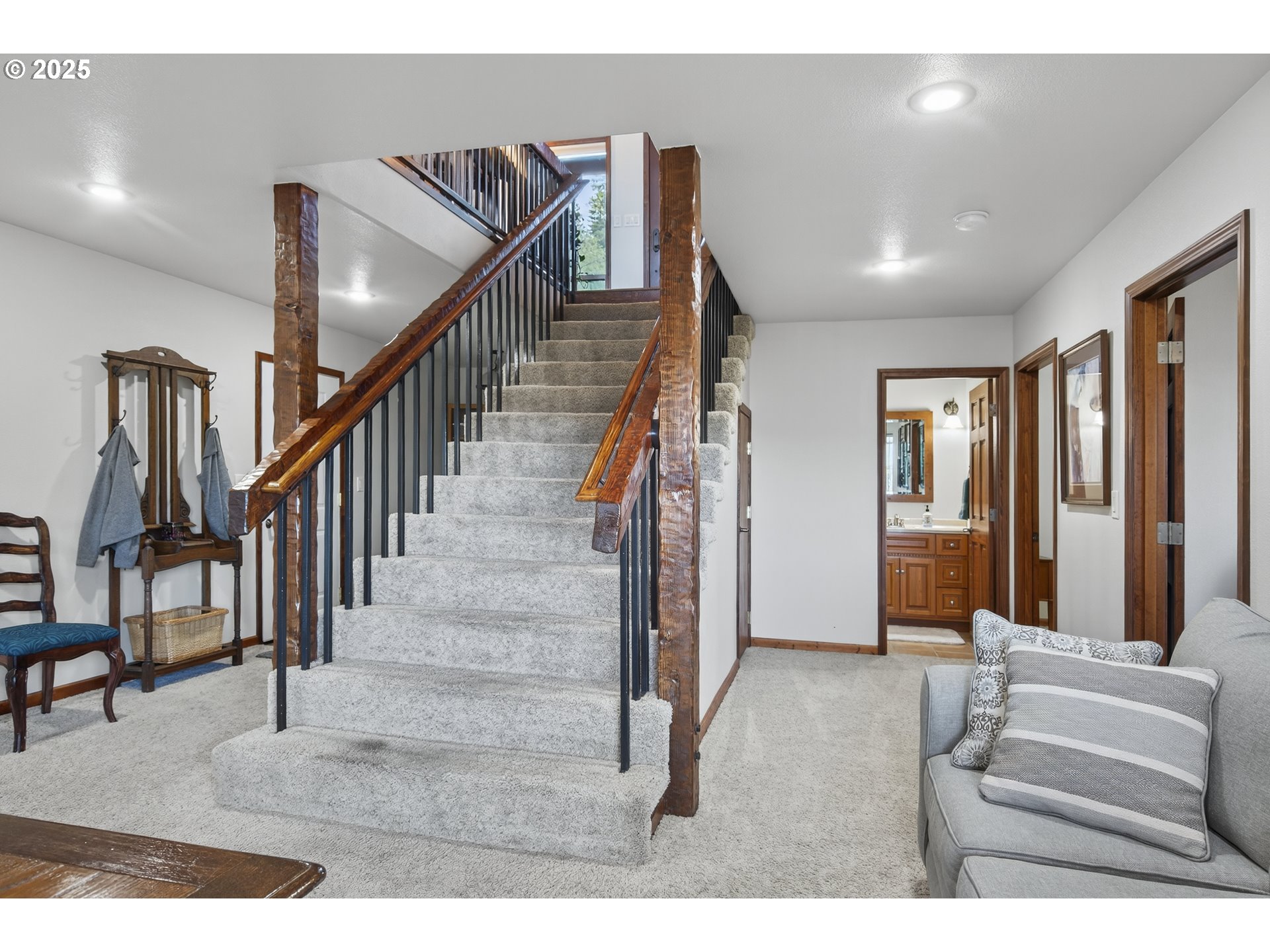 1645 Brozio Road Roseburg, OR 97471 - Photo 20 of 48