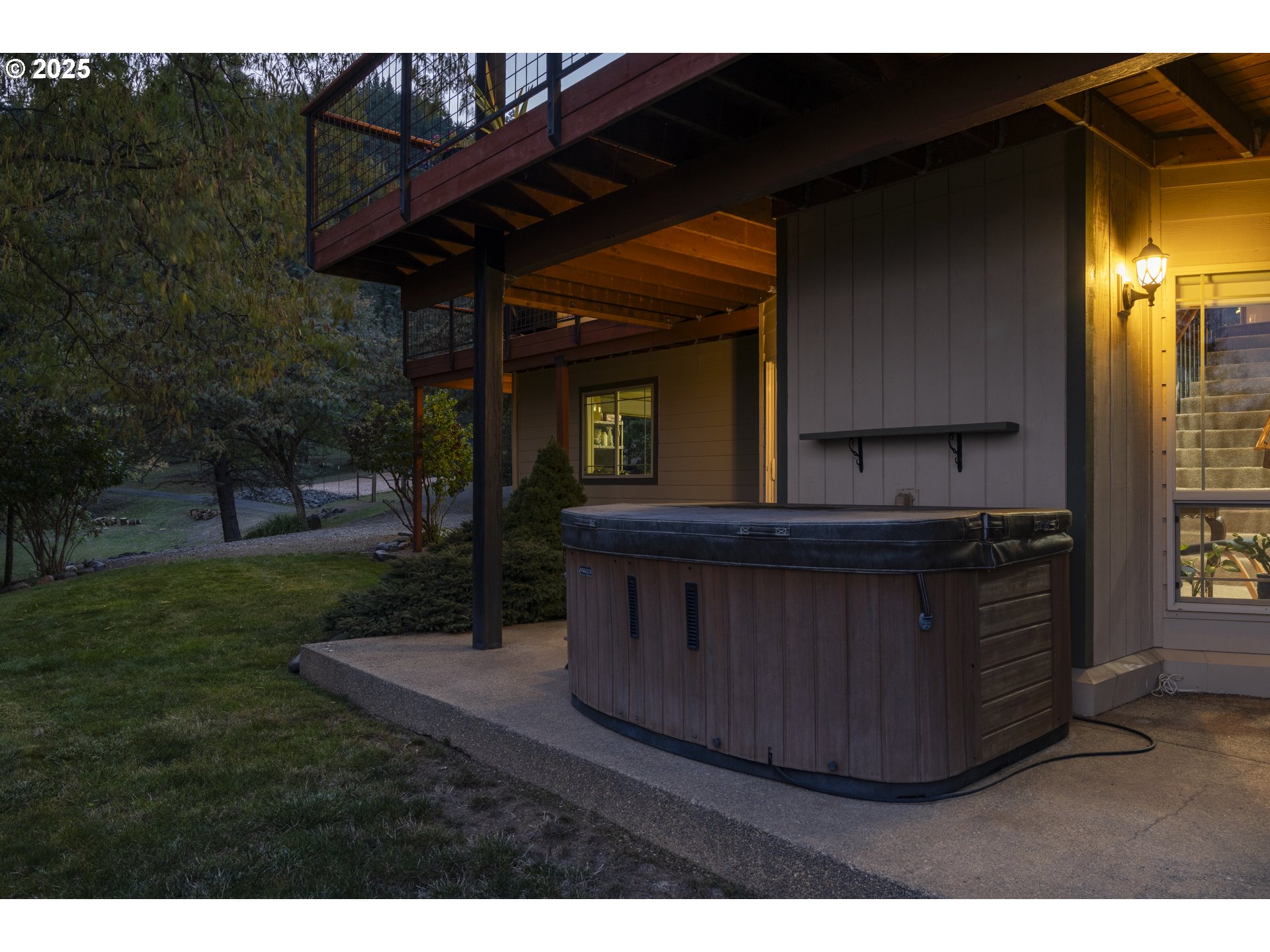 1645 Brozio Road Roseburg, OR 97471 - Photo 41 of 48 a view of outdoor kitchen and outdoor space