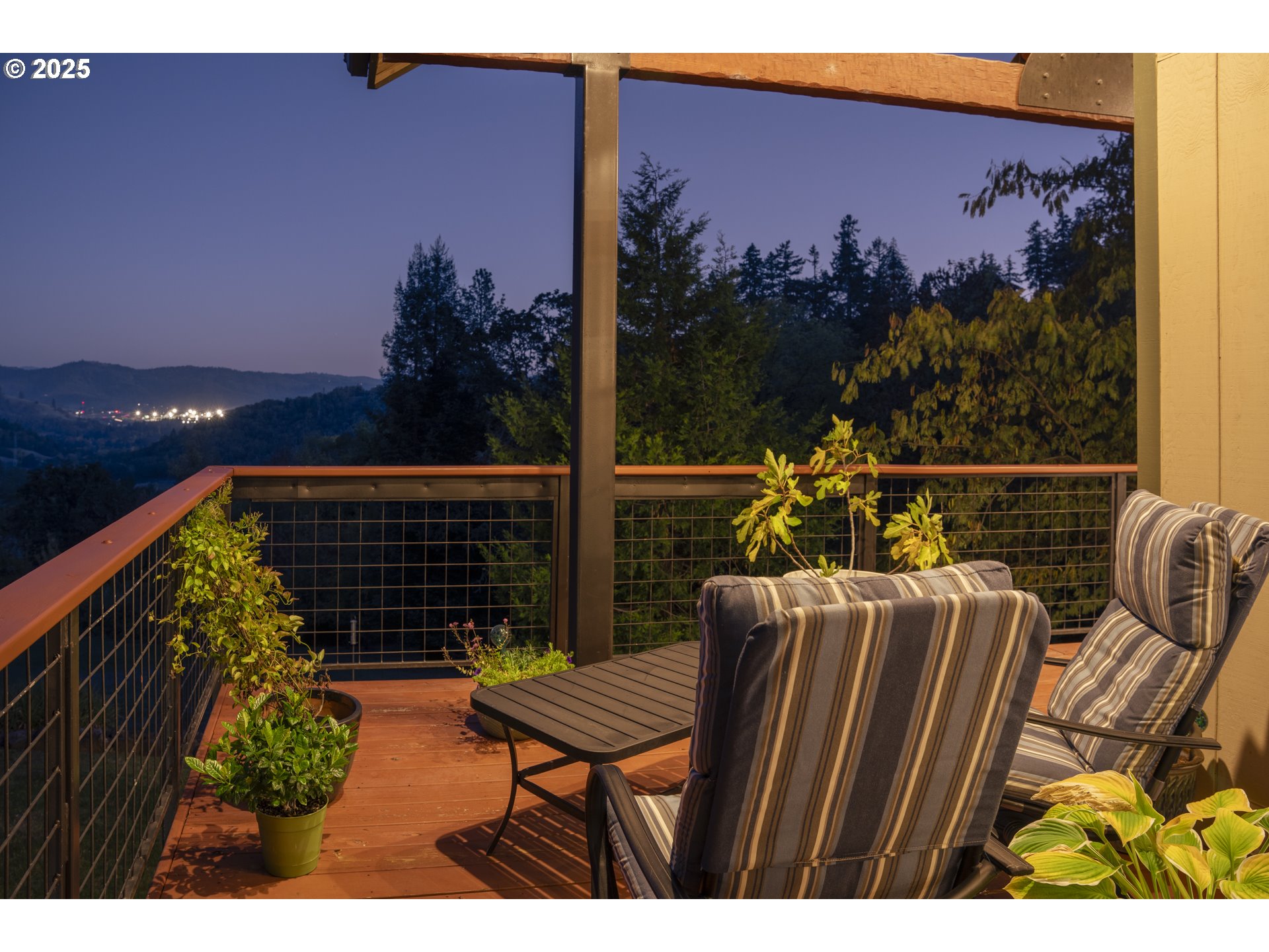 1645 Brozio Road Roseburg, OR 97471 - Photo 43 of 48 a view of balcony with furniture