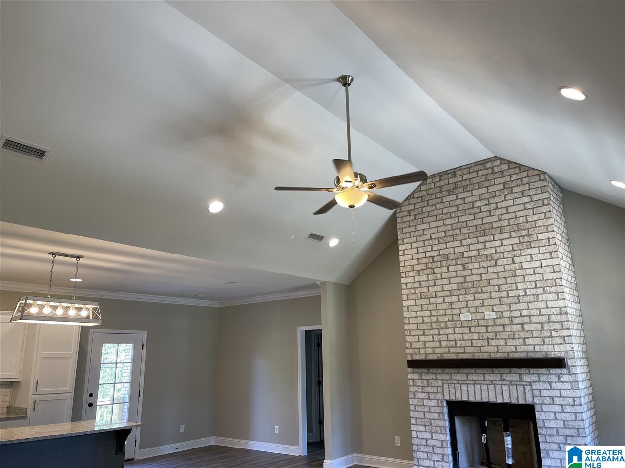 924 Frances Circle Clanton, AL 35045 - Photo 8 of 34