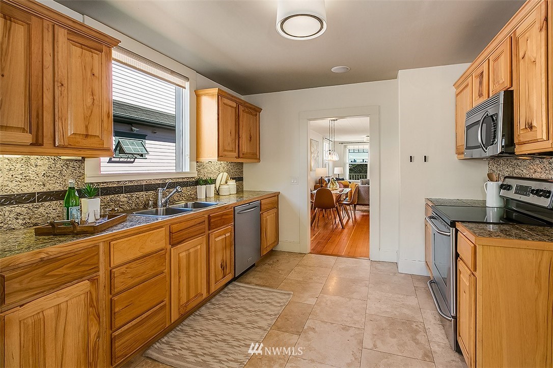 1150 North 83rd Street Seattle, WA 98103 - Photo 8 of 26 Gallery Image 8
