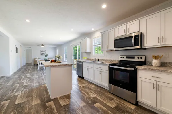 $439,900 | 267 Nelson Farm Lane, Cross, SC 29436