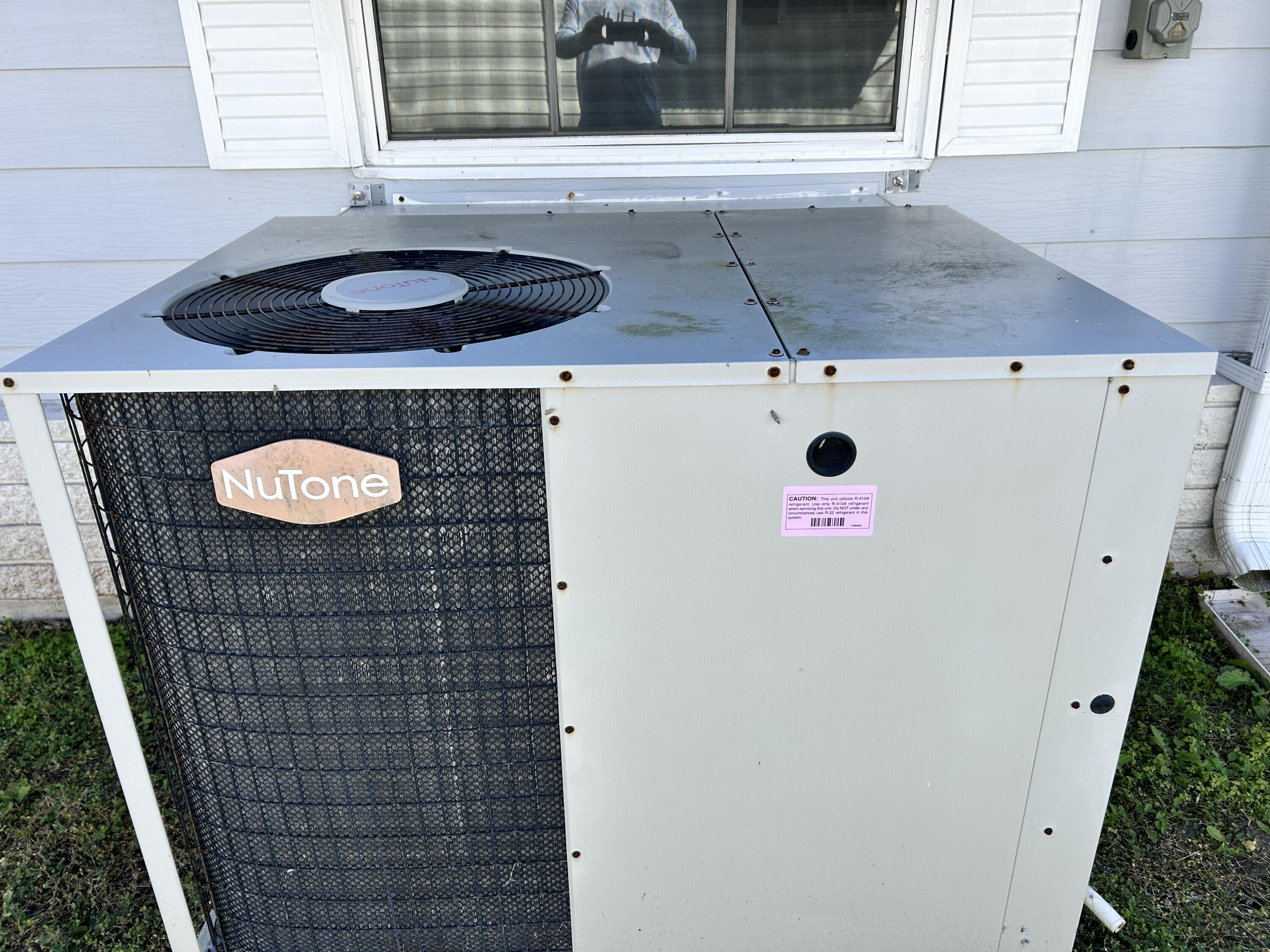 17 Verde Vista Fort Pierce, FL 34951 - Photo 35 of 35 a bathroom with a sink and a washing machine