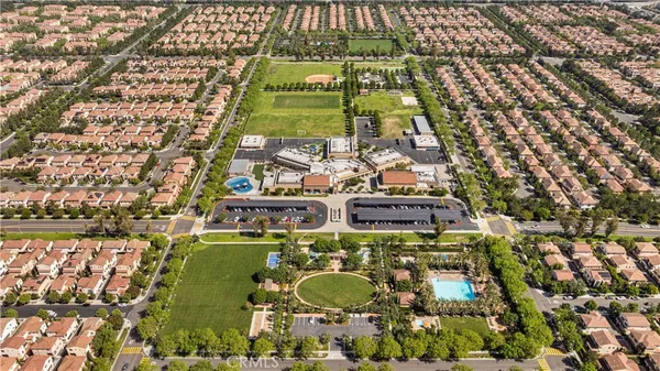 $1,428,000 | 77 Painted Trellis, Irvine, CA 92620