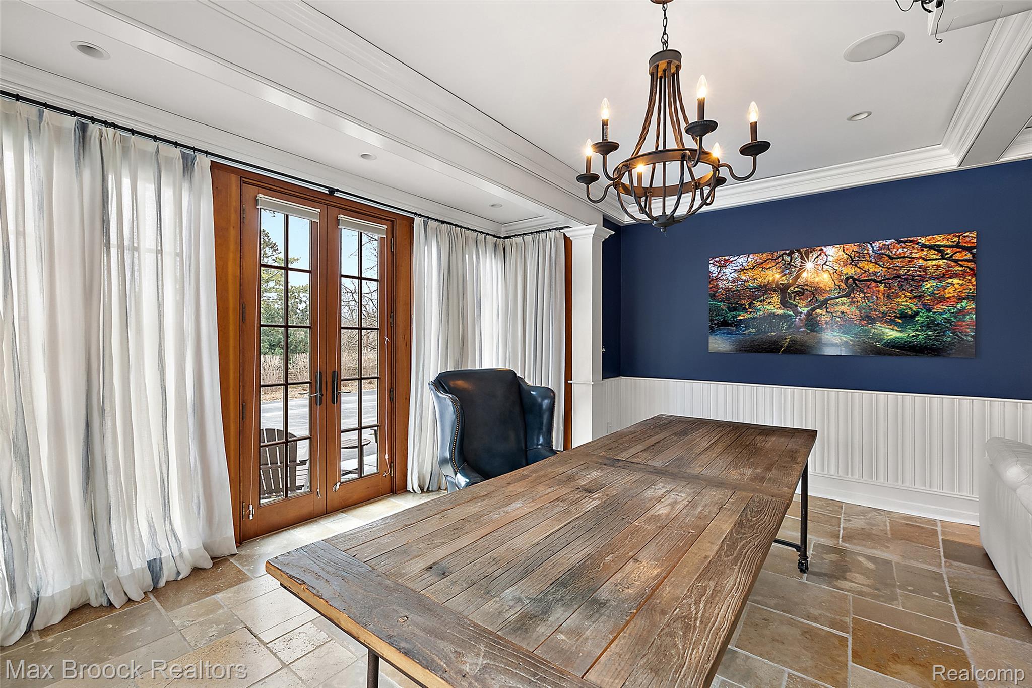 1583 Clarendon Road Bloomfield Hills, MI 48302 - Photo 27 of 73 35-1583 Clarendon-33.jpg