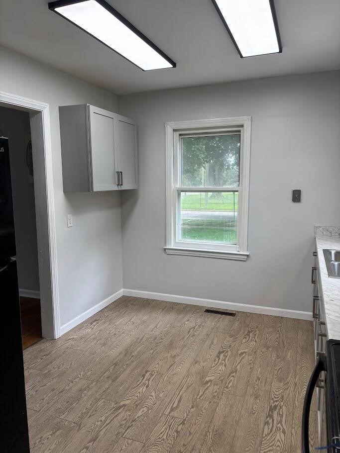 505 Riverside Avenue Adrian, MI 49221 - Photo 7 of 14 Gallery Image 7