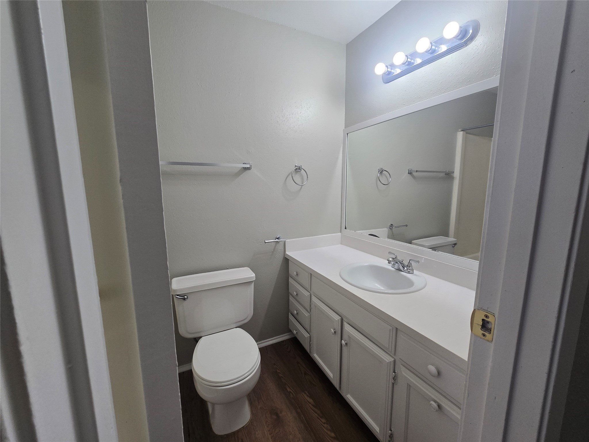 394 Duroux Road, Unit D La Marque, TX 77568 - Photo 5 of 7