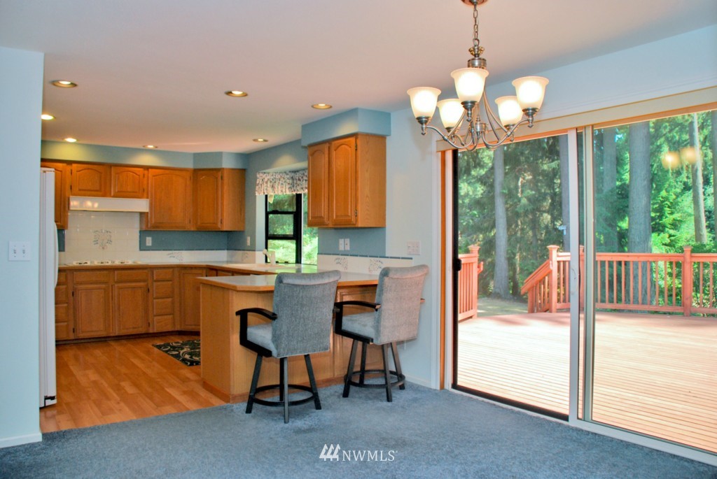 9535 Northeast 200th Street Bothell, WA 98011 - Photo 7 of 25