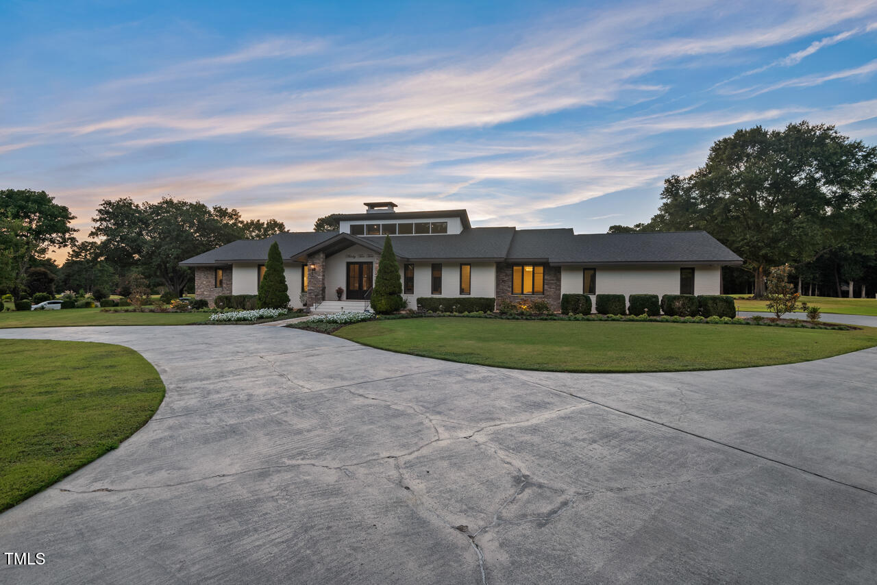3210 Medford Road Durham, NC 27705 - Photo 54 of 60 Circular Drive & Side-entry Garage