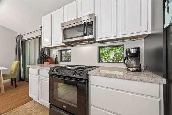 $1,250 | 2211 South Kirkwood Road, Unit 42, Houston, TX 77077