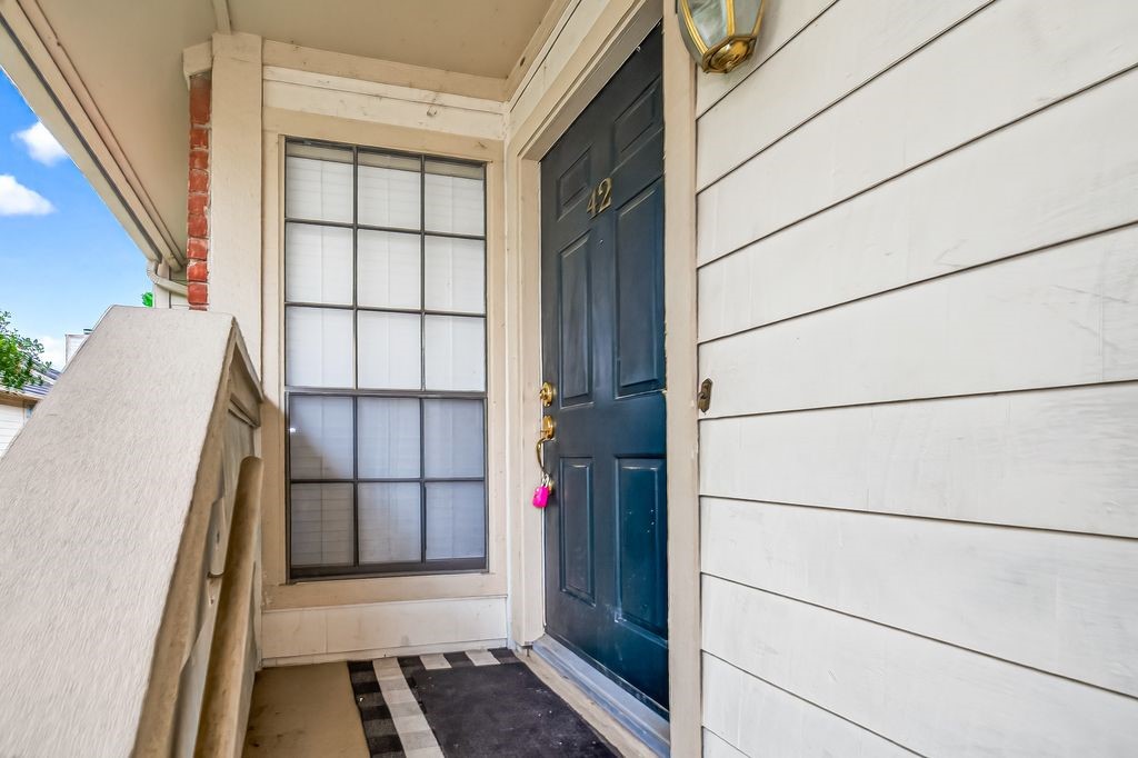 2211 South Kirkwood Road, Unit 42 Houston, TX 77077 - Photo 2 of 34