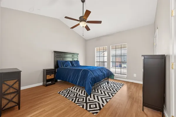 $1,250 | 2211 South Kirkwood Road, Unit 42, Houston, TX 77077