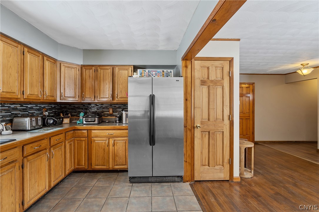 917 County Rte 10 Schroeppel, NY 13132 - Photo 8 of 42