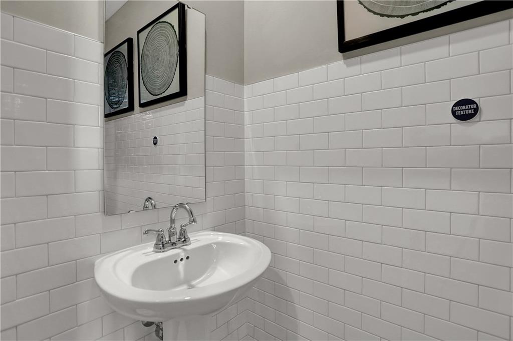 7113 Sayers Road Indianapolis, IN 46259 - Photo 17 of 19 Gallery Image 17
