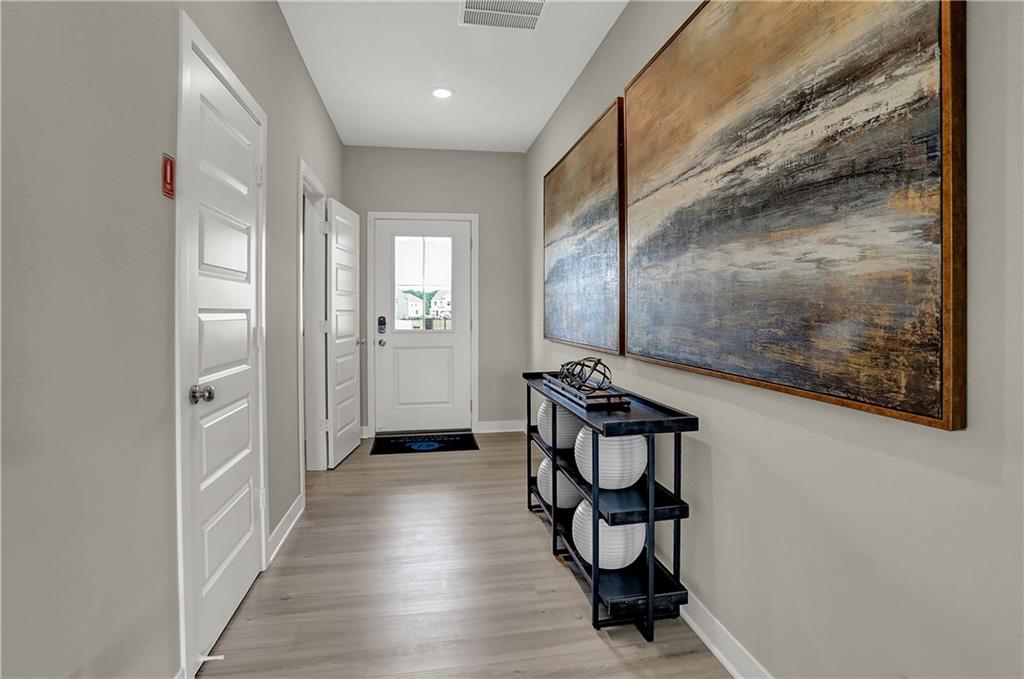 7113 Sayers Road Indianapolis, IN 46259 - Photo 4 of 19 Gallery Image 4