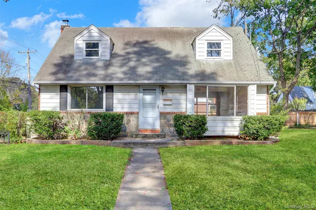 $645,000 | 474 Roy Street, West Hempstead, NY 11552