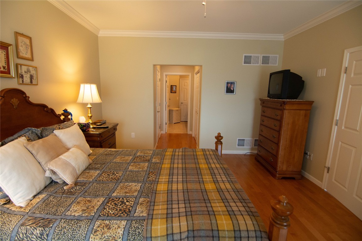 25 Eagle Drive Endicott, NY 13760 - Photo 17 of 39