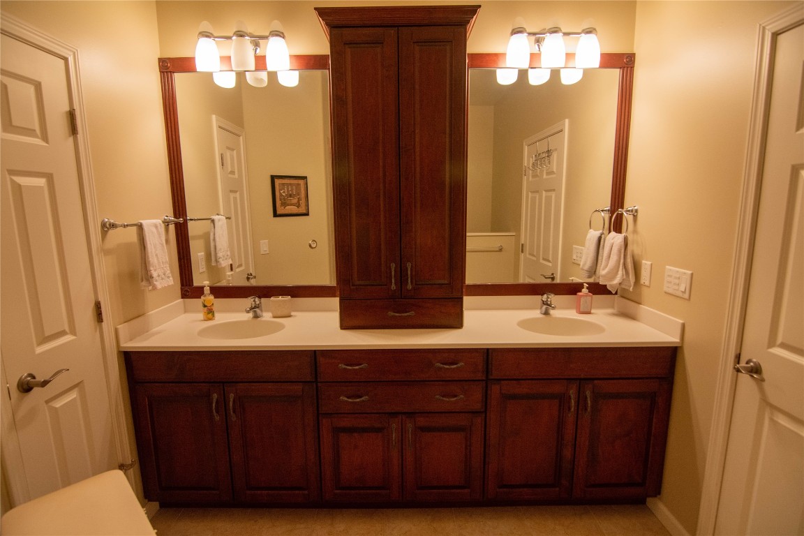 25 Eagle Drive Endicott, NY 13760 - Photo 20 of 39