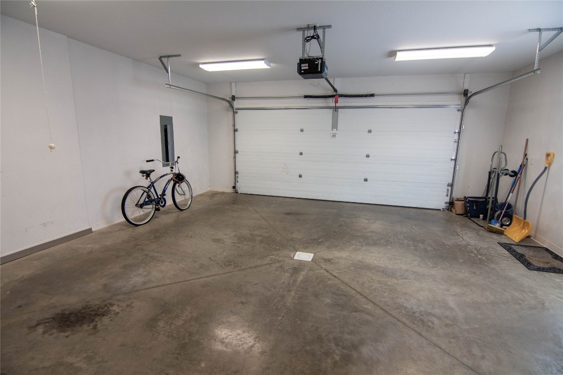 25 Eagle Drive Endicott, NY 13760 - Photo 33 of 39