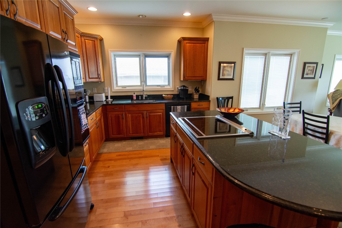 25 Eagle Drive Endicott, NY 13760 - Photo 5 of 39