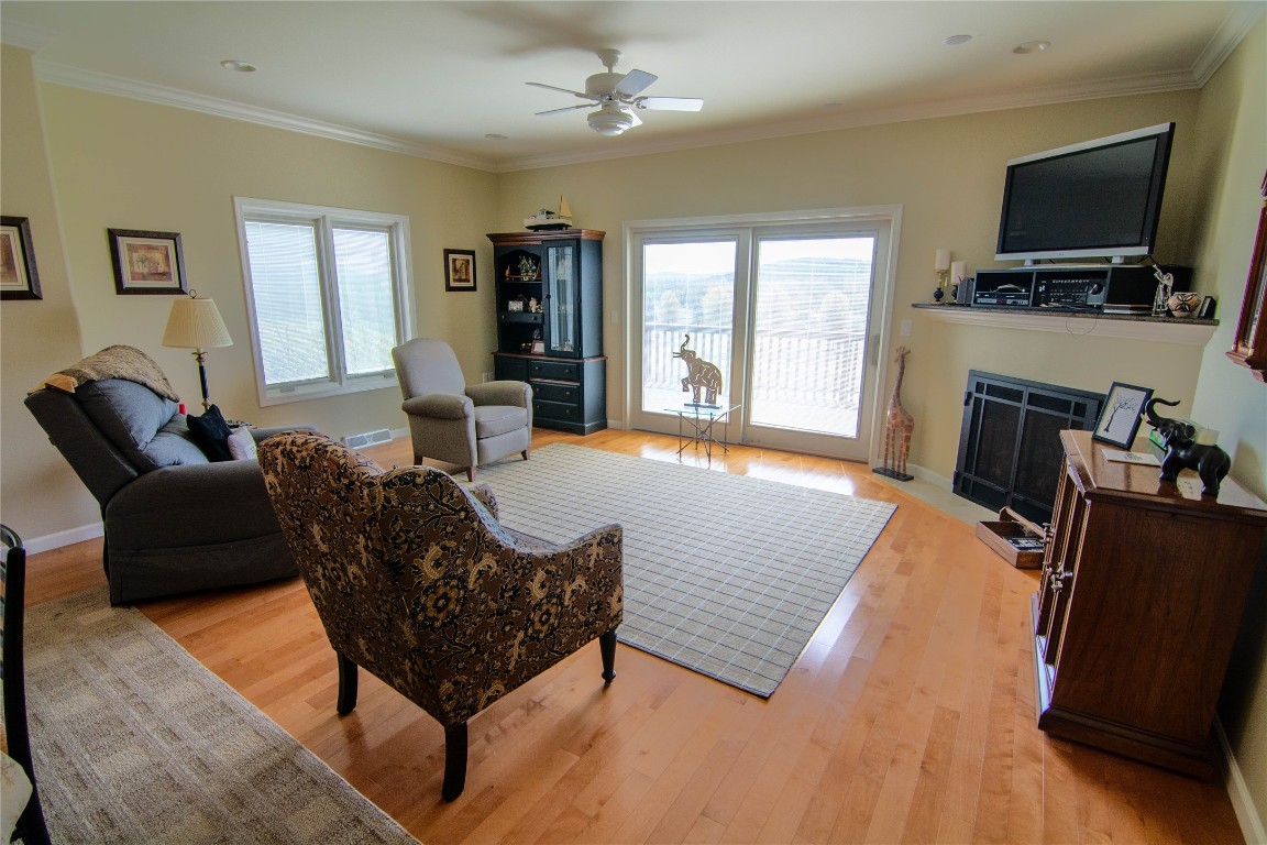 25 Eagle Drive Endicott, NY 13760 - Photo 10 of 39