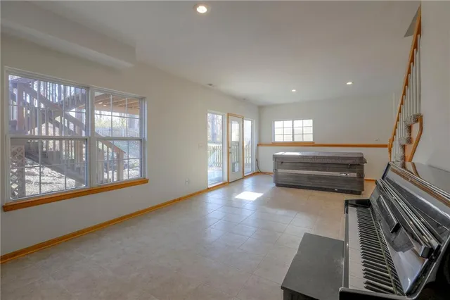 $425,000 | 3413 South Arrowhead Court, Independence, MO 64057