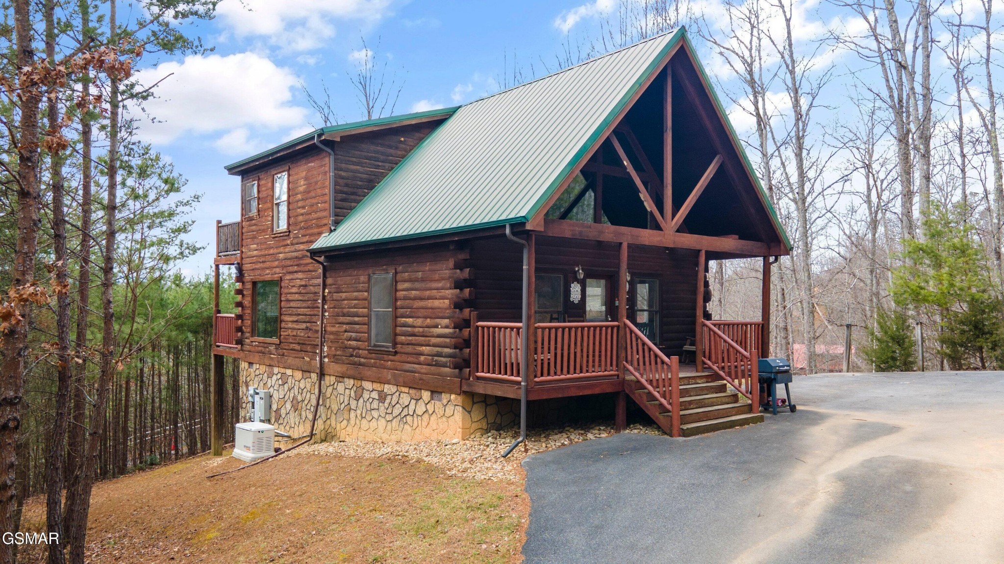 2220 Breezy Road Sevierville, TN 37876 - Photo 2 of 50 Gallery Image 2