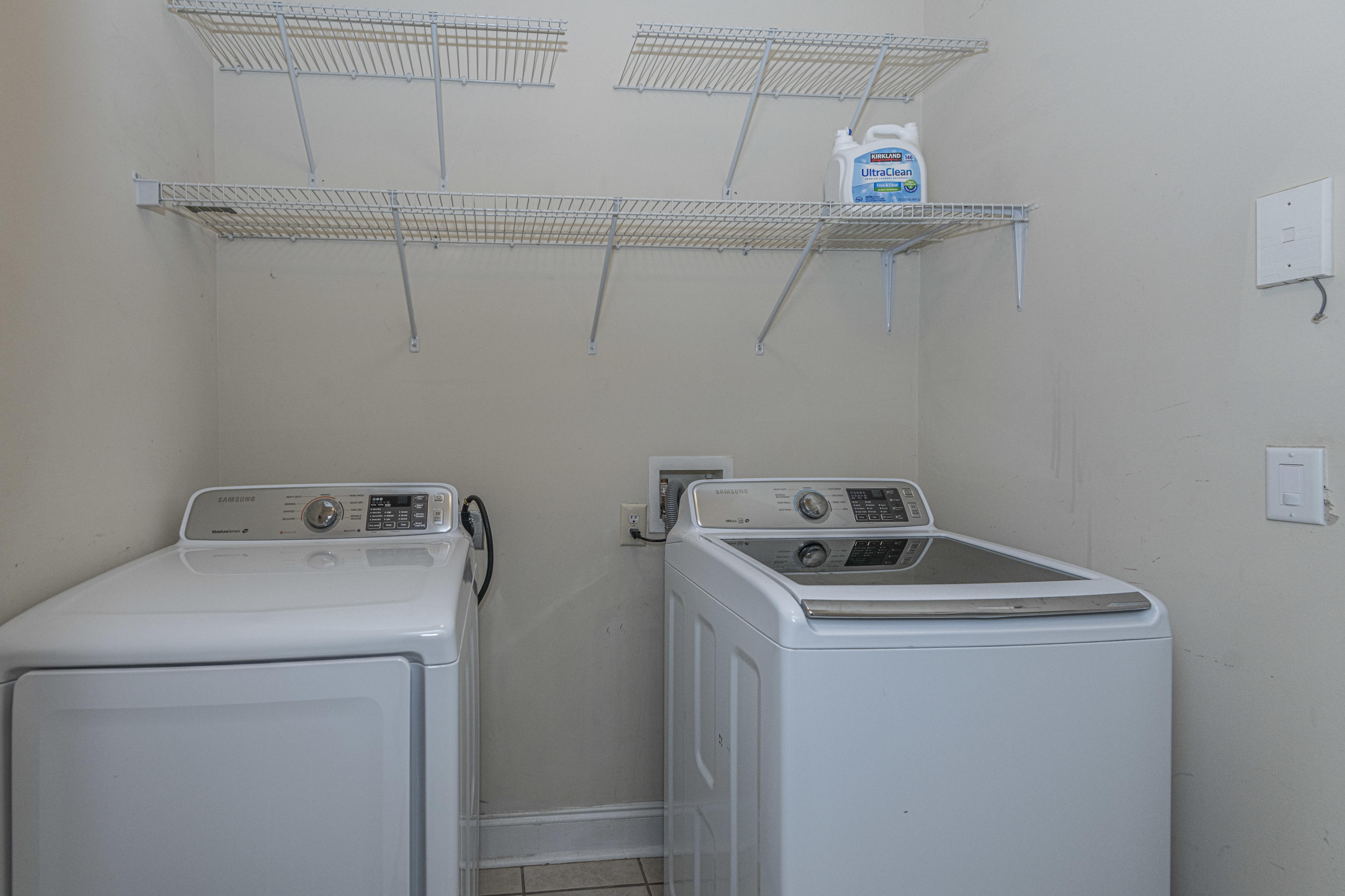 1802 Basildon Road Mount Pleasant, SC 29466 - Photo 16 of 44 Laundry Room