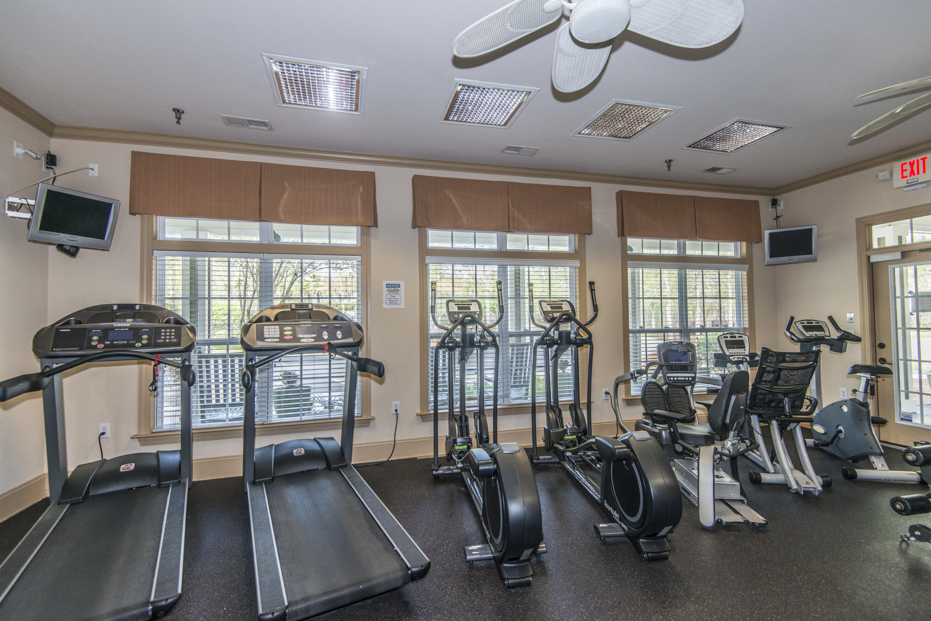 1802 Basildon Road Mount Pleasant, SC 29466 - Photo 26 of 44 Fitness Center2