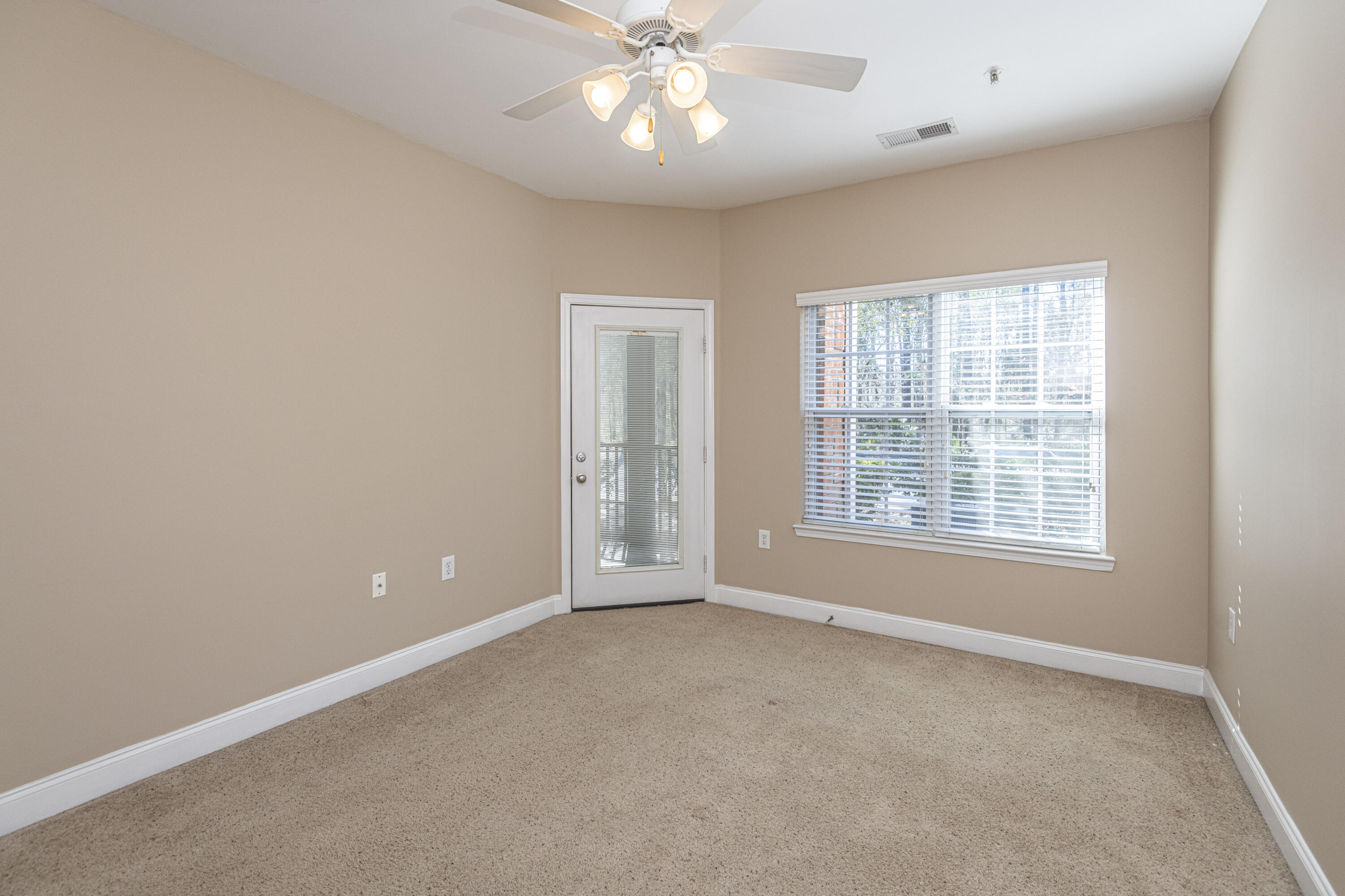 1802 Basildon Road Mount Pleasant, SC 29466 - Photo 7 of 44 Room 2