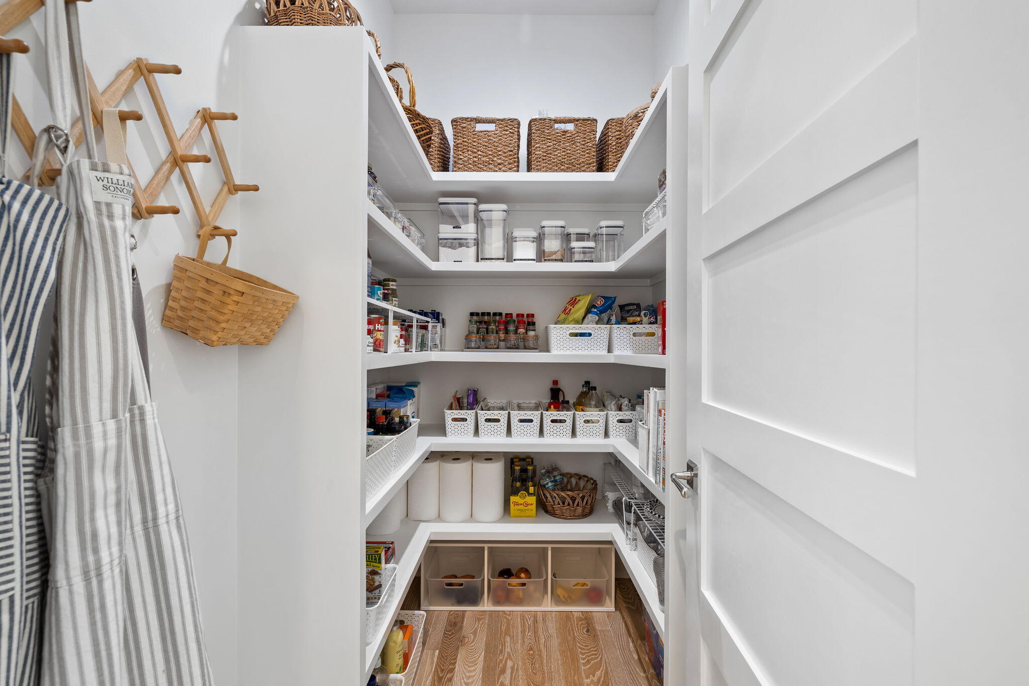 201 Needle Cast Ln Inlet Beach Inlet Beach, FL 32461 - Photo 47 of 92 Walk-In Pantry